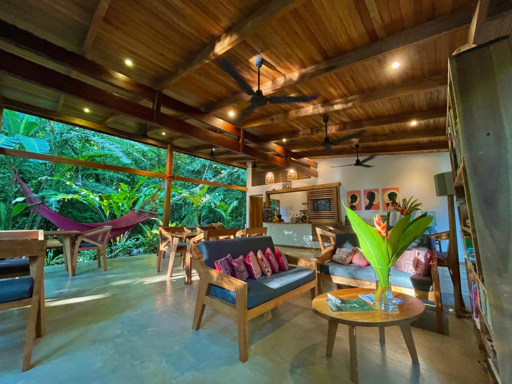 Satta Lodge (Adults Only) Puerto Viejo de Talamanca Exterior foto